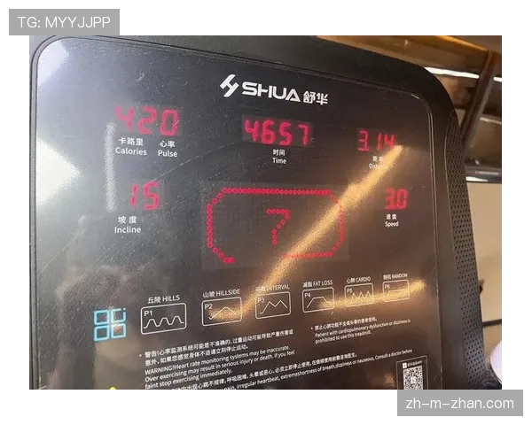 胡金秋这自律程度，连队友都看不下去了：凌晨四点健身房打卡？